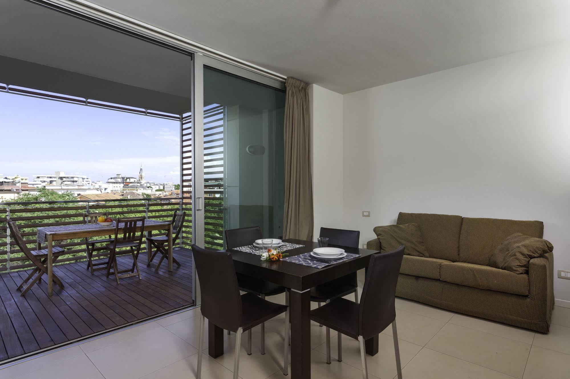 Residence Delfina Rímini Exterior foto